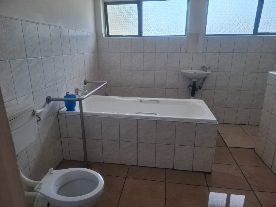 To Let  Bedroom Property for Rent in Kroonstad Central Free State